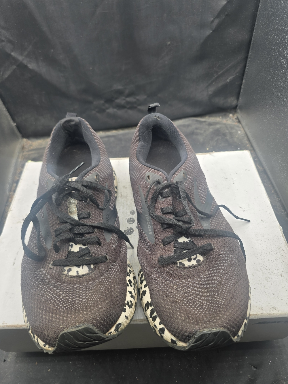 Brooks Black Athletic Sneakers with Leopard-Accent Solev Revel 5